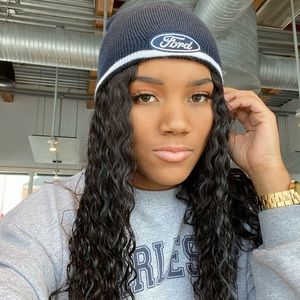 Meet your Posher, Aliya